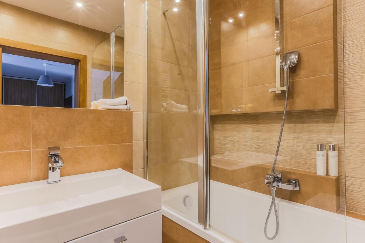 Coin Apartamenty Wrocław Extérieur photo