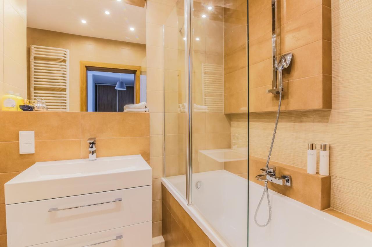 Coin Apartamenty Wrocław Extérieur photo